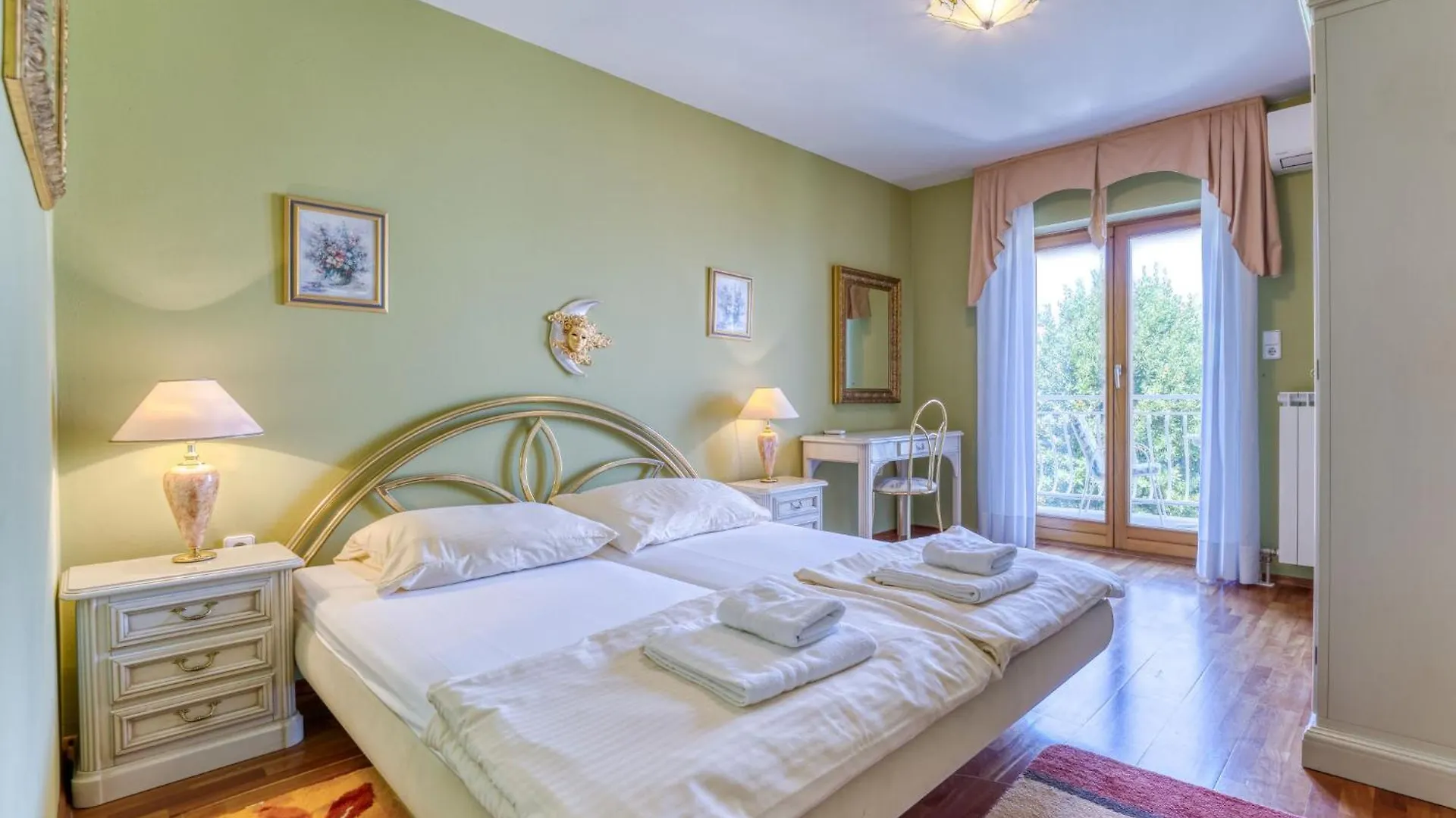 Apartment Villa Mona Lisa-2 By Interhome Lovran